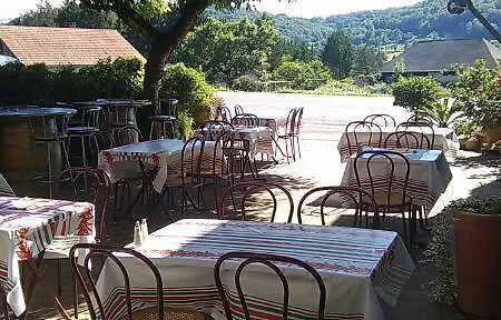 ホテル Logis L'auberge Basque オゾン